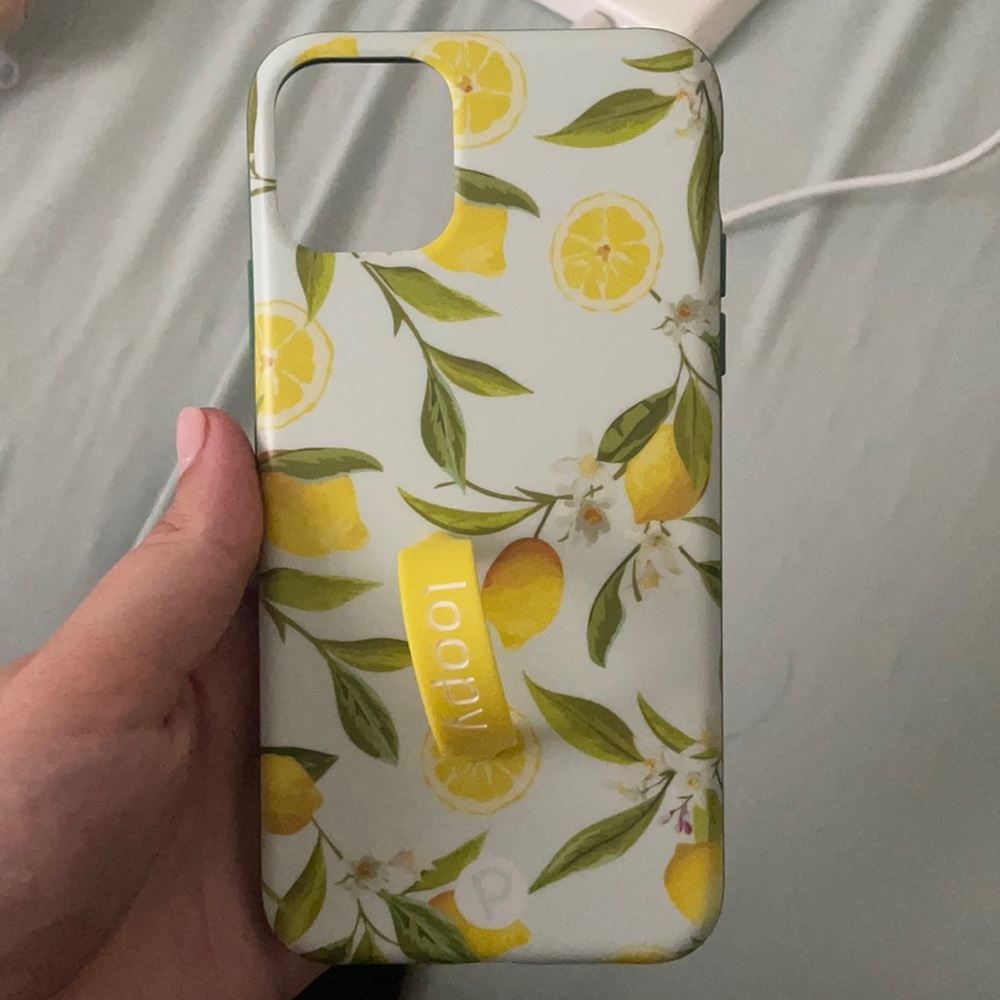 iPhone 11 Pro Max loopy case